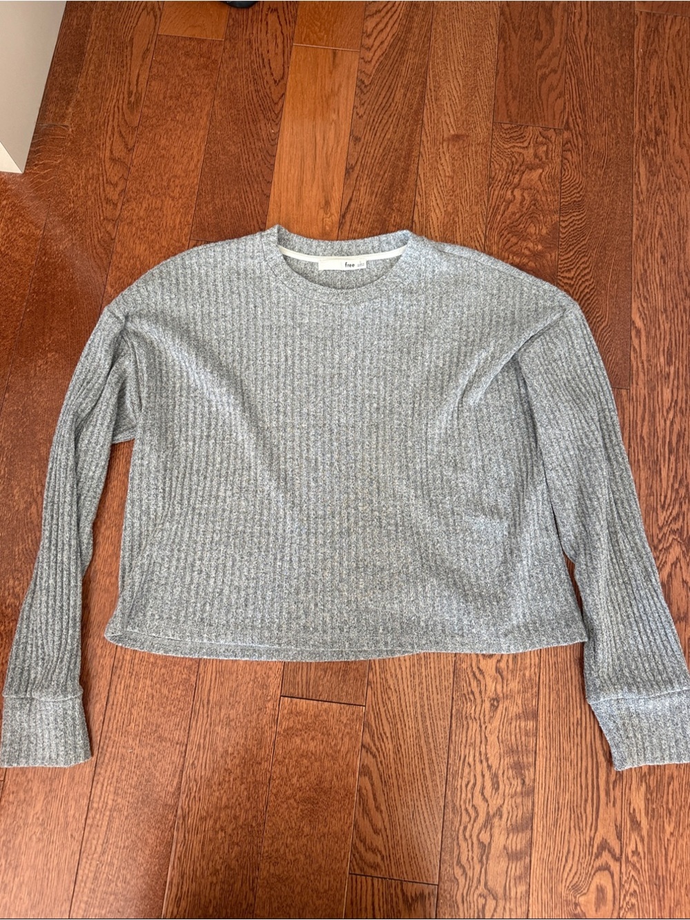 Wilfred Gray Ribbed Long-Sleeve Crewneck Top